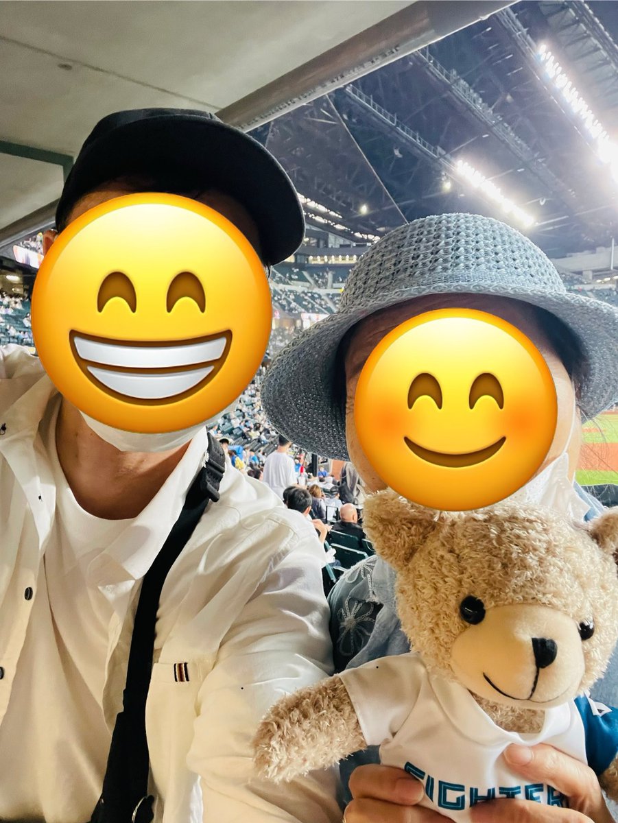 エスコン親子観戦😊
ファイターズ母に勝利の誕生日プレゼントお願いします😁