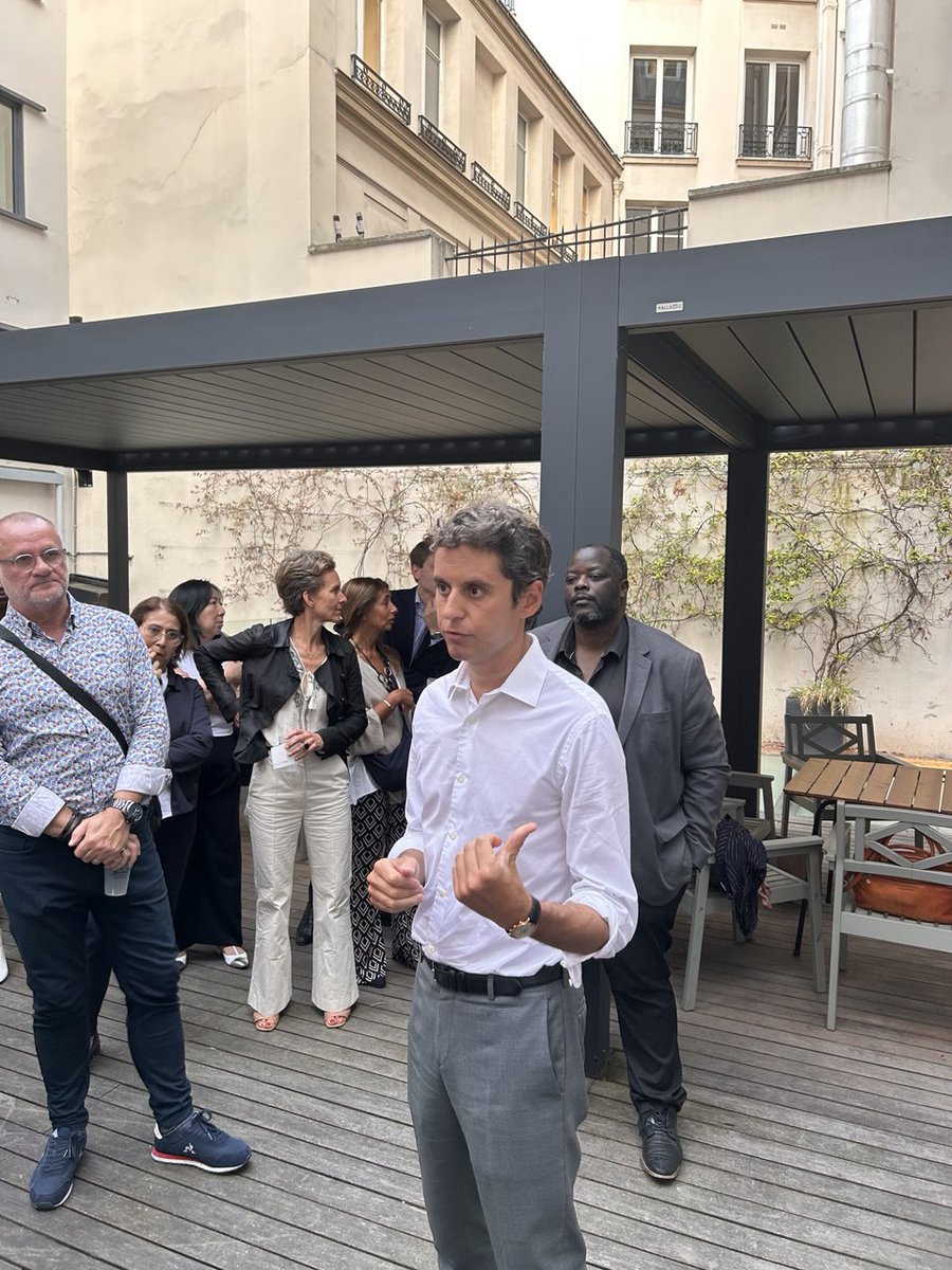 Mohamad L Gassama🇲🇫🇪🇺 (@mohamadparis20) on Twitter photo Avec <a href="/SylvainMaillard/">Sylvain Maillard</a> et référents d'arrondissement, nous avons accueilli les nouveaux adhérents de <a href="/RE__Paris/">Renaissance Paris</a> en présence de <a href="/GabrielAttal/">Gabriel Attal</a>
De nouveaux militants super motivés pour écrire une nouvelle page à #Paris
Un collectif au travail!
🚀
#Paris20 Avec <a href="/SylvainMaillard/">Sylvain Maillard</a> et référents d'arrondissement, nous avons accueilli les nouveaux adhérents de <a href="/RE__Paris/">Renaissance Paris</a> en présence de <a href="/GabrielAttal/">Gabriel Attal</a>
De nouveaux militants super motivés pour écrire une nouvelle page à #Paris
Un collectif au travail!
🚀
#Paris20