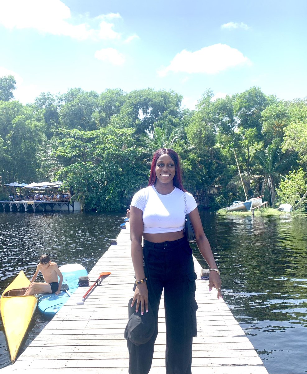 Braimoh Ikpemosi Victoria ☁️ ✨ (@_vikiano) on Twitter photo 