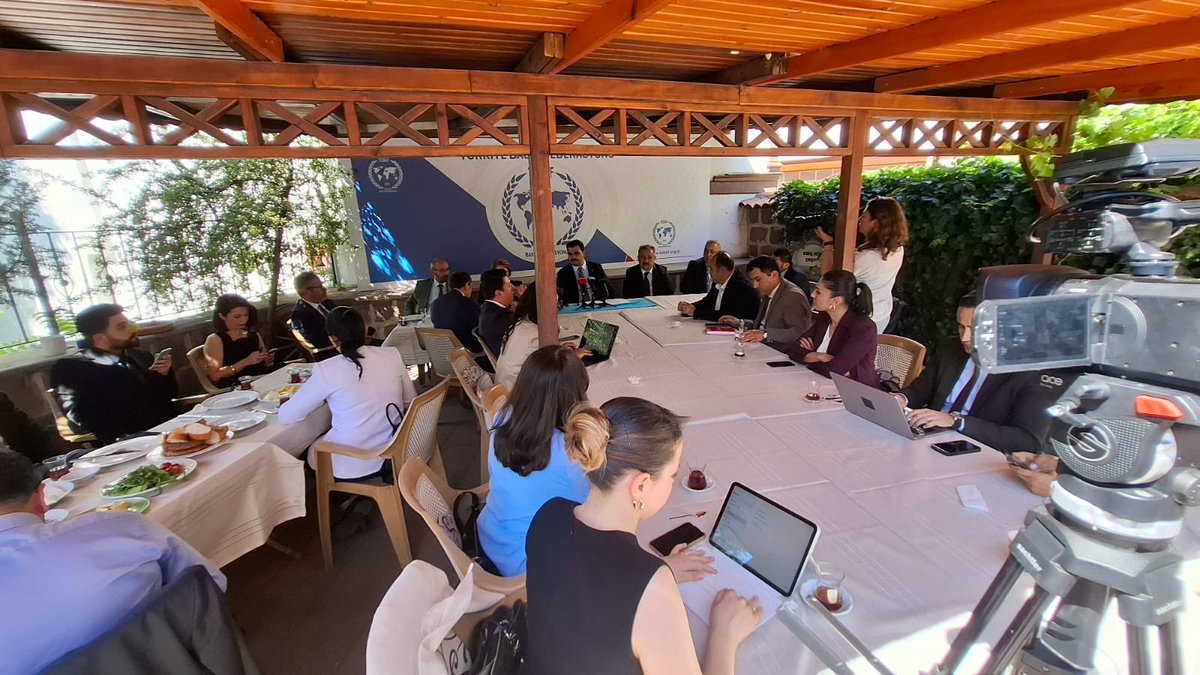 Türkiye Basın Federasyonu olarak düzenlediğimiz Anadolu Sohbetleri programımıza katılan AK Parti Genel Sekreteri Sayın Eyyüp Kadir İnan’a nazik katılımları ve değerli katkıları için teşekkür ederiz.

🤝 Kendilerini ağırlamaktan memnuniyet duyduk.<a href="/eyupkadirinan/">Eyyüp Kadir İnan</a> 
 <a href="/Akparti/">AK Parti</a>