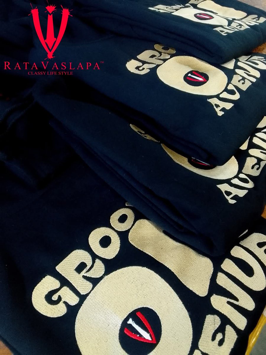 RataVaslapa (@moscof_lee) on Twitter photo When companies want QUALITY, they know who to collaborate with.
#RataGrooveOnAvenue
#RataVaslapa <a href="/TownshipBrands/">Township Brands</a> <a href="/AndzoDNote/">The Bearded Nerd</a> <a href="/MolemaRebaoneC/">Rebaone Molema ๐ฟ๐ฆ</a> <a href="/SakhileDope/">Sakhile</a> <a href="/LGPonoane/">Lerato</a> When companies want QUALITY, they know who to collaborate with.
#RataGrooveOnAvenue
#RataVaslapa <a href="/TownshipBrands/">Township Brands</a> <a href="/AndzoDNote/">The Bearded Nerd</a> <a href="/MolemaRebaoneC/">Rebaone Molema ๐ฟ๐ฆ</a> <a href="/SakhileDope/">Sakhile</a> <a href="/LGPonoane/">Lerato</a>