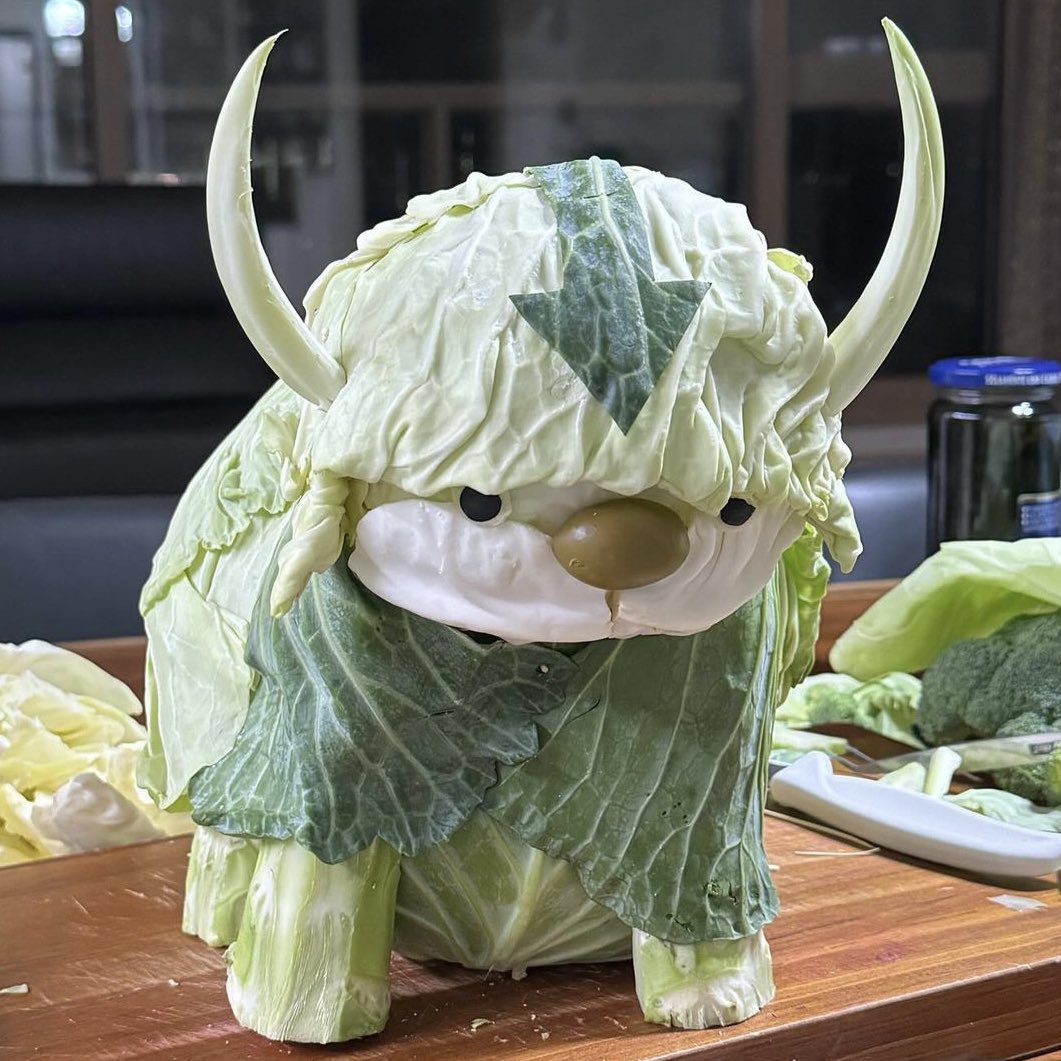 defalahoktavian's tweet photo. Sebagai anak—cucu seorang petani.

Saya mau kasih pesen ke seluruh Warga Tani, mengutip lirik salah satu lagu Efek Rumah Kaca.

“Dalam rentetan kekalahan, bertahan lah sedikit lebih lama, tumbuhlah liar bagai gulma!”

🫶🏼✨🌱🙂‍↕️🤝 https://t.co/M1dYJLJaEW