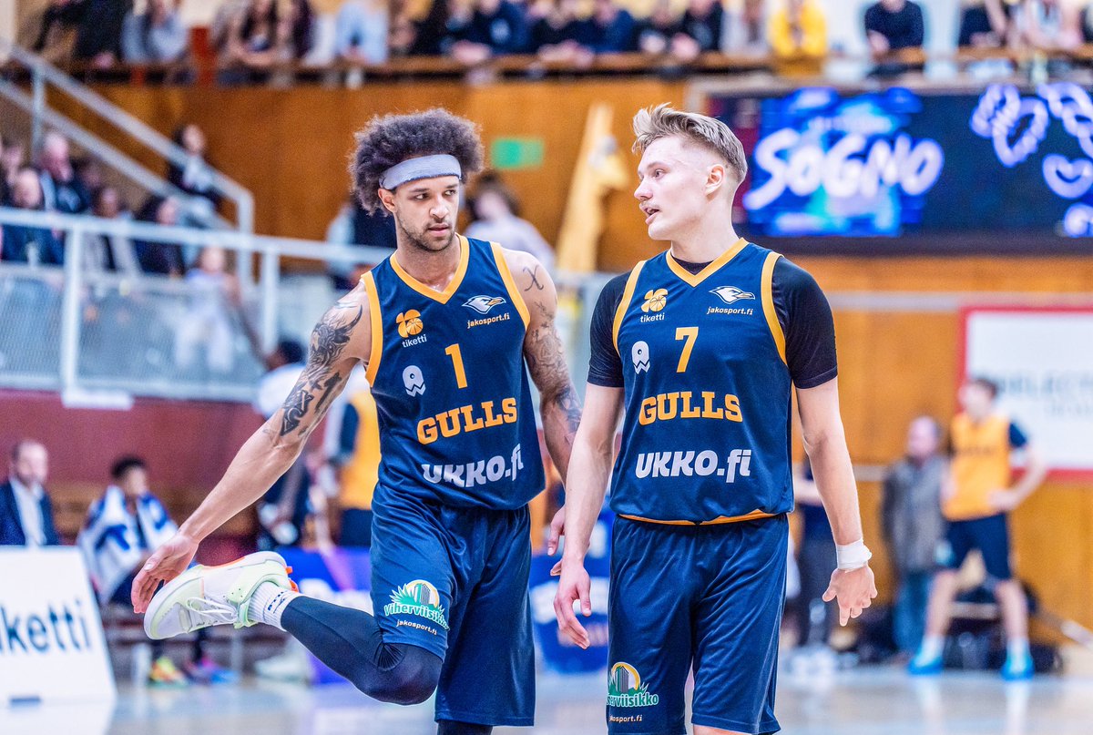 GullsBasketball's tweet image. ๐ฅ๐๐๐๐๐๐ ๐๐๐๐๐๐๐ ๐๐๐๐๐๐๐:
#7 ERIK SAJANTILA๐ฏ
โSajaโ pelasi upean kauden ja oli mestaruusjoukkueessa avainroolissa erityisesti pudotuspeleissรค! Kun laiturilla oli kuuma kรคsi, ei pysรคyttรคjรครค lรถytynyt๐ฎโ๐จ
๐ธ Samira Lee
#gullsnation