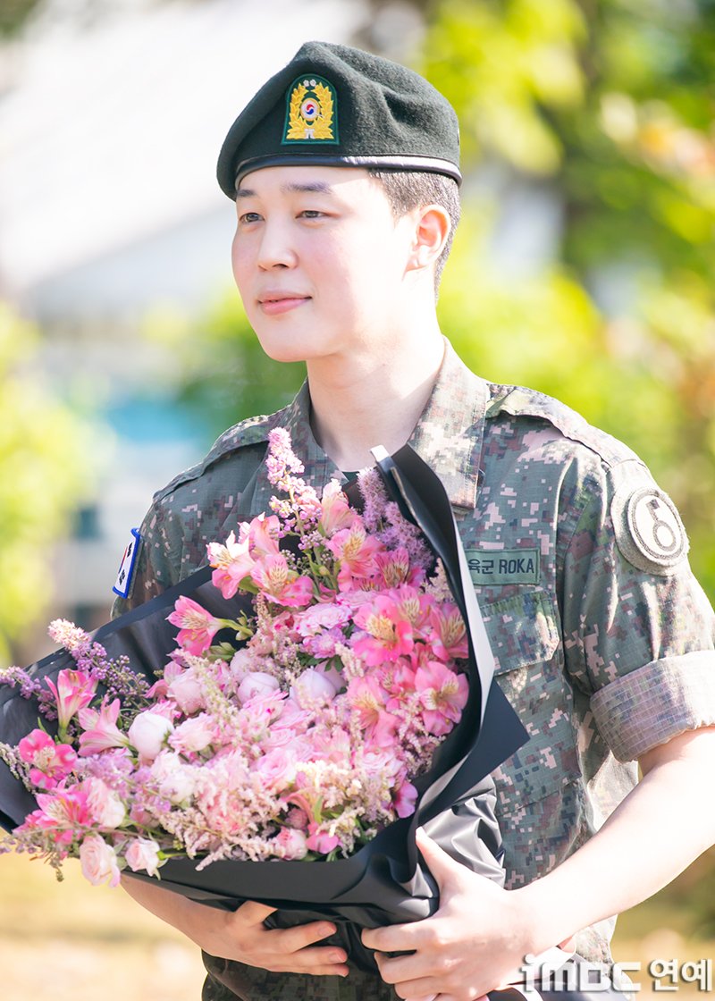 ･ ｡
 🌸∴｡　*
　･ﾟ  *｡   🌸･
　　･ *  ﾟ｡　　 *
　 ･ ﾟ*｡   ･ﾟ    🌸｡
　　　🌸･｡°*. ﾟ
*　　ﾟ｡·*･   ｡ ﾟ*
　　　ﾟ *.｡   🌸｡    🌸　･
　　* 🌸 ｡･ﾟ*.｡
　　　 *　    🌸 ﾟ･    ｡ *  ｡
　　　　･　　ﾟ        🌸 ｡