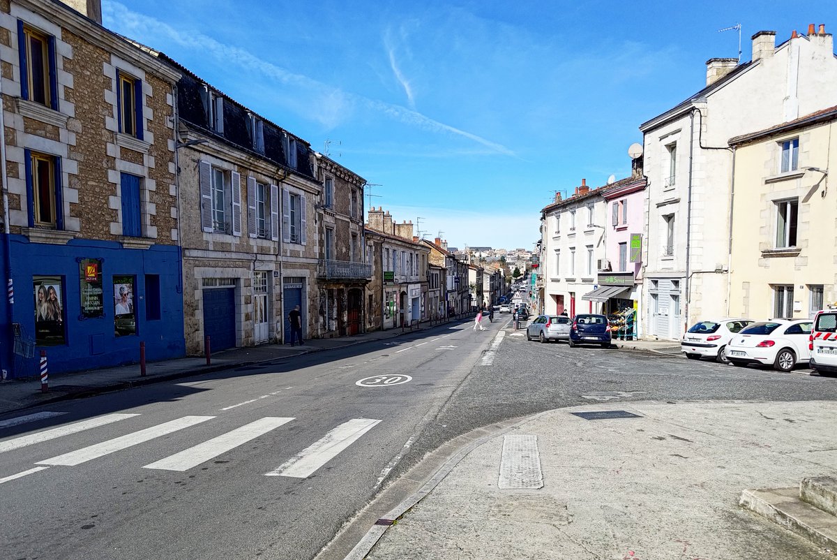 Charles Maguin (@cmaguin) on Twitter photo HELP, je cherche d'urgence une photo récente de la place Radio Londres réaménagée à <a href="/poitiersfr/">Poitiers</a> ! D'avance merci pour votre aide :)
<a href="/f_angebault/">Frankie ANGEBAULT</a> <a href="/L_Moncondhuy/">Léonore Moncond'huy</a> <a href="/SalemVelotaf/">Salem M'RABET</a> HELP, je cherche d'urgence une photo récente de la place Radio Londres réaménagée à <a href="/poitiersfr/">Poitiers</a> ! D'avance merci pour votre aide :)
<a href="/f_angebault/">Frankie ANGEBAULT</a> <a href="/L_Moncondhuy/">Léonore Moncond'huy</a> <a href="/SalemVelotaf/">Salem M'RABET</a>