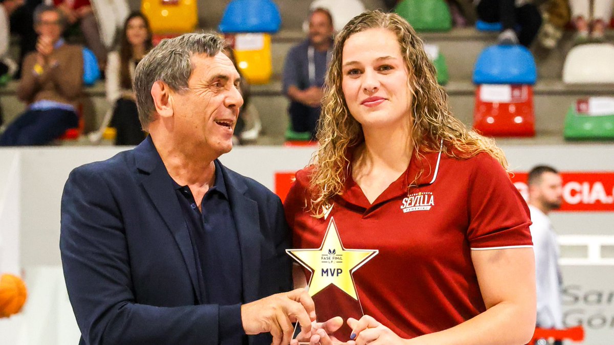 CB Sevilla Femenino (@cbsfemenino) on Twitter photo ๐๐๐๐ ๐๐ ๐๐๐โฆ ๐๐
Hoy se cumple un mes desde que nos proclamamos campeonas de la #LF2 de <a href="/CompeticionFEB/">CompeticionesFEB</a> . Sin duda, vivimos unas jornadas preciosas e intensas hasta lograr el objetivo.
Ahora, afrontamos un nuevo #Challenge... ๐ ๐๐๐๐ ๐๐ ๐๐๐โฆ ๐๐
Hoy se cumple un mes desde que nos proclamamos campeonas de la #LF2 de <a href="/CompeticionFEB/">CompeticionesFEB</a> . Sin duda, vivimos unas jornadas preciosas e intensas hasta lograr el objetivo.
Ahora, afrontamos un nuevo #Challenge... ๐