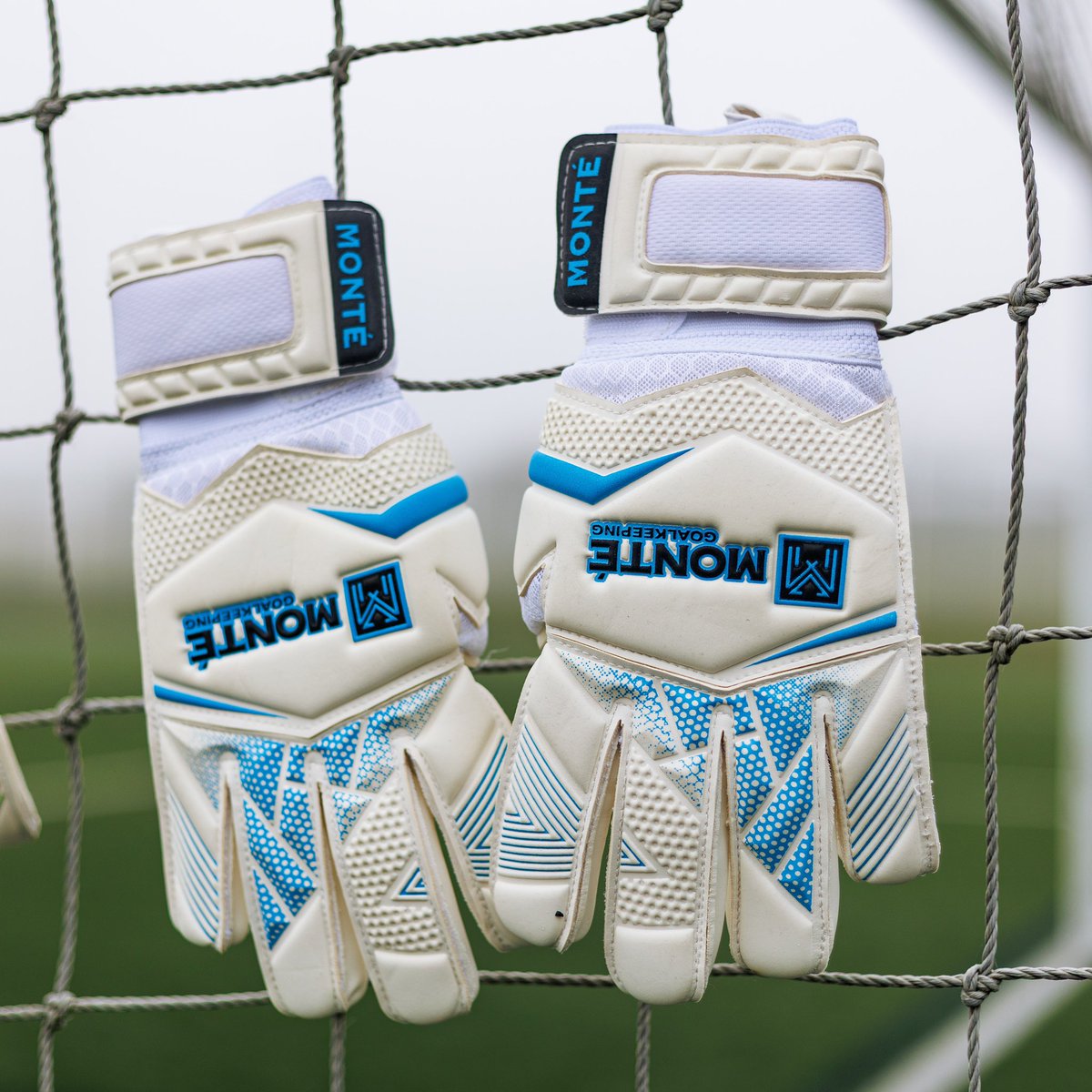 When the only thing that’s negative is the cut 🤩🧊 

30% off all ranges this pre pre season! 

Discount Code: PRE2526 
montegk.co.uk