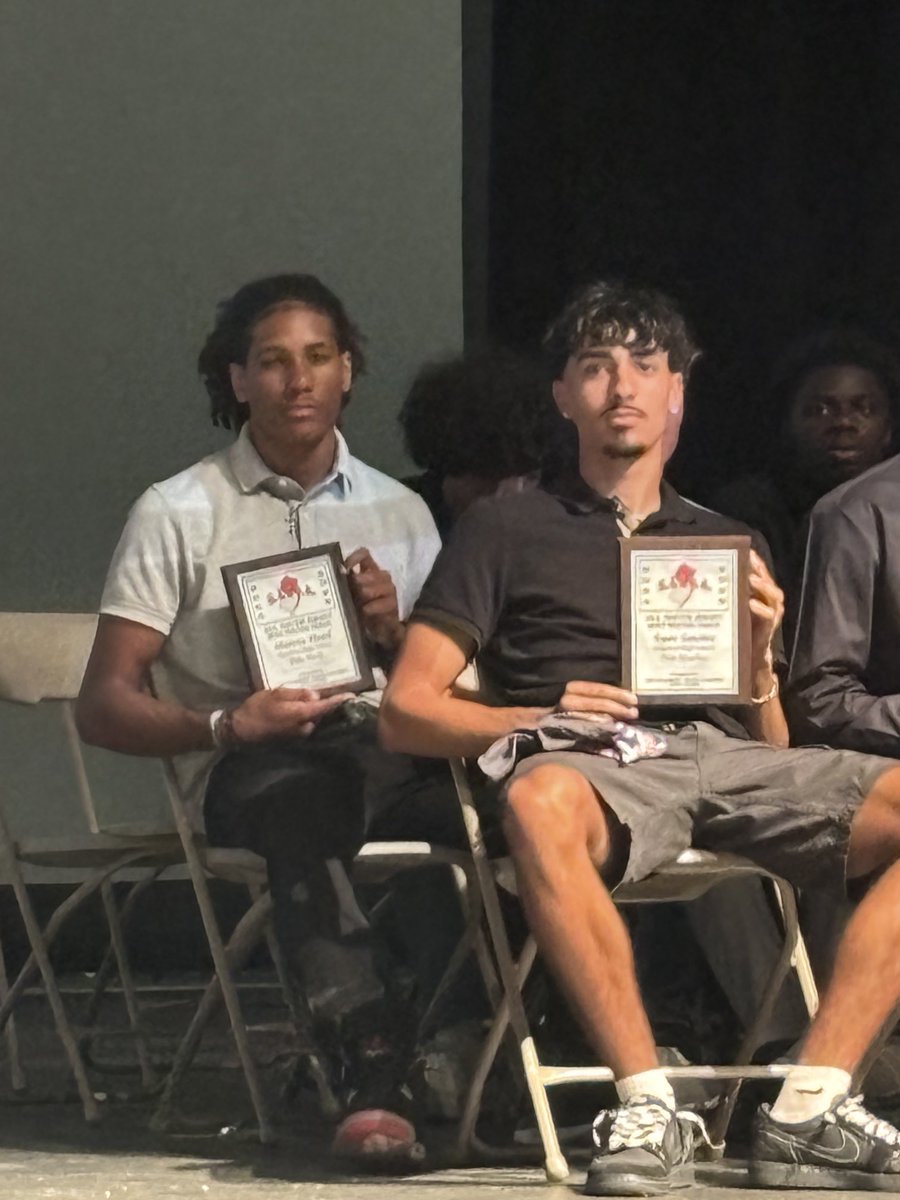 Congratulations to Marcus Hood and Ryan Sanchez for being named to the SJTCA All-South Jersey Team for both the indoor and outdoor seasons! A well deserved honor.