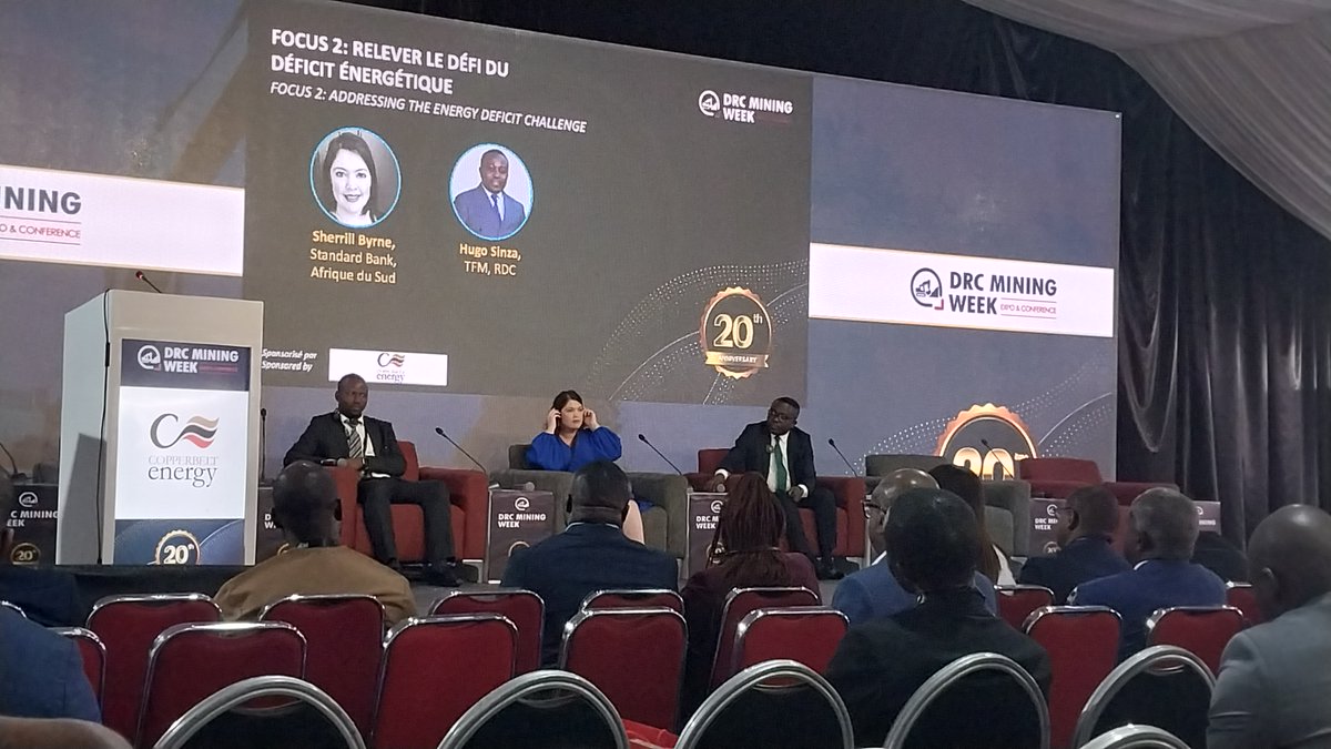 Entreprend_Mag's tweet photo. 🔋 @drcminingweek démarre fort !
Défi majeur: le déficit énergétique ⚡️
🎤 Panel avec @Officiel_TFM &amp; @StandardBank: faire le point, revoir la loi, agir, investir.💡 Une session sponsorisée par @CECinvestor
#MiningWeek #EnergyChallenge #DRC #Copperbelt #InvestInAfrica https://t.co/PCObNYFY8S