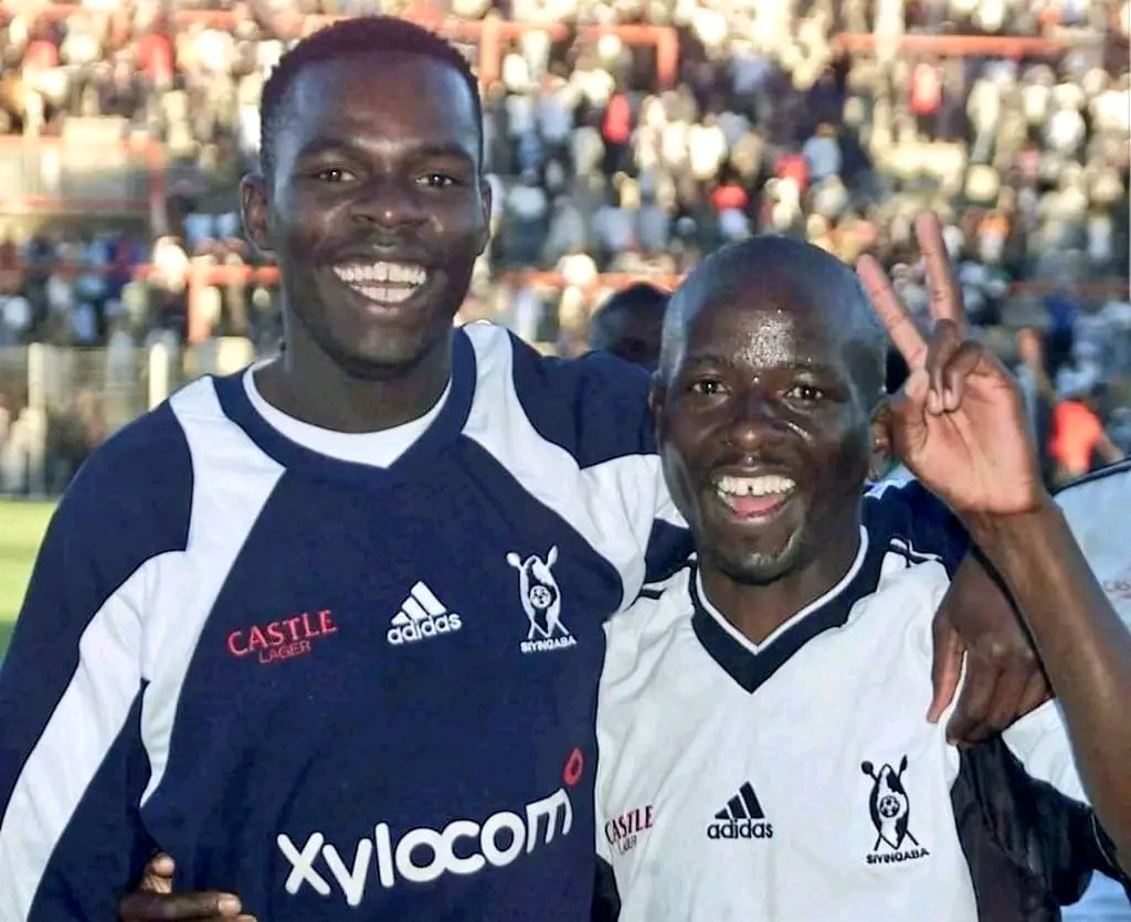 VARAKASHI4ED Bulawayo Chapterš (@varakashi4edbyo) on Twitter photo Businessman and philanthropist <a href="/wicknellchivayo/">sir_wicknell.</a> pledged $1million sponsorship to Highlanders Football Club, one of the most historic football teams.
The deal begins with a $250,000 cash injection to assist with the clubās administrative & will be disbursed over the next 12mnths Businessman and philanthropist <a href="/wicknellchivayo/">sir_wicknell.</a> pledged $1million sponsorship to Highlanders Football Club, one of the most historic football teams.
The deal begins with a $250,000 cash injection to assist with the clubās administrative & will be disbursed over the next 12mnths