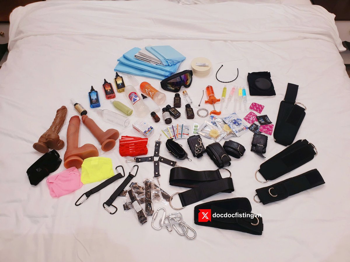 Độc Độc Fisting tweet media