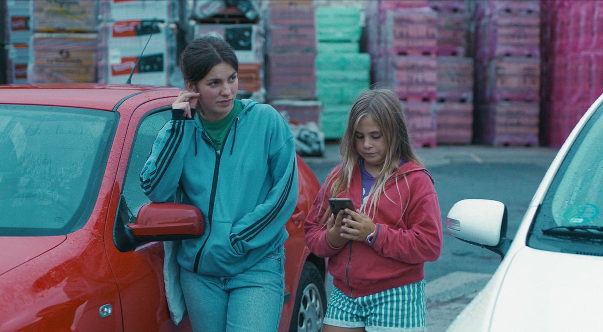 FIRE!! (@mostrafire) on Twitter photo 🎬 JONE, A VECES es una de las grandes apuestas de la #MostraFire2025 🔥🌈 El debut de Sara Fantova nos descubre una directora muy a tener en cuenta a partir de ahora. ¡Y contaremos con su presencia!
📆 VIERNES 13 de junio
🕙 22:00
📍 <a href="/IF_Barcelona/">Institut français de Barcelona</a> 
🎟️ mostrafire.com/es/pelicula/... 🎬 JONE, A VECES es una de las grandes apuestas de la #MostraFire2025 🔥🌈 El debut de Sara Fantova nos descubre una directora muy a tener en cuenta a partir de ahora. ¡Y contaremos con su presencia!
📆 VIERNES 13 de junio
🕙 22:00
📍 <a href="/IF_Barcelona/">Institut français de Barcelona</a> 
🎟️ mostrafire.com/es/pelicula/...