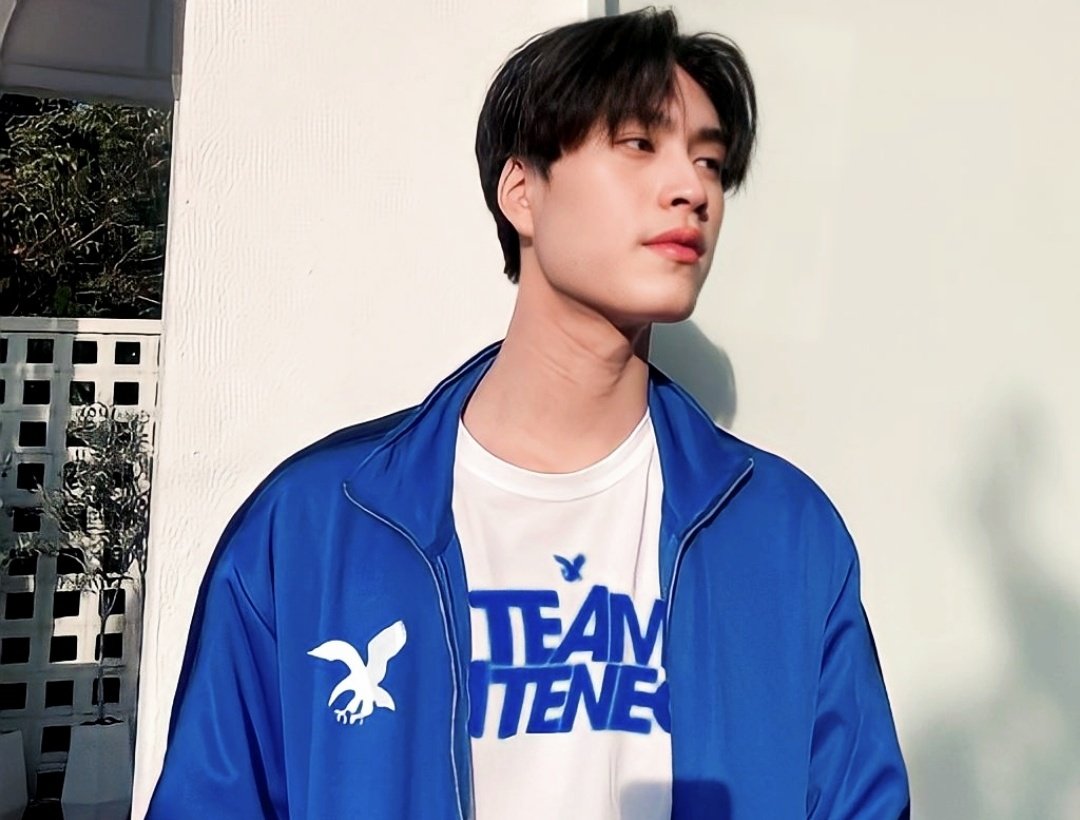 ink4euri's tweet photo. REPOST: A #GeminiFourth filo au where in....  When a hopeless romantic Isko fell inlove with a mysterious Atenean who happened to be Anti-Romantic?  

Will he be able to make him believe in love? https://t.co/skHGTrgjMK