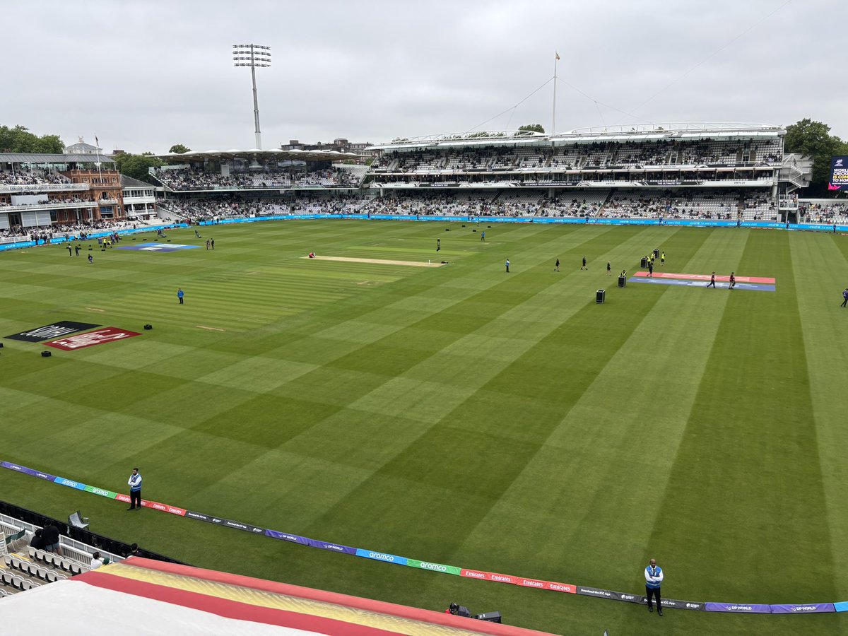 James Askew tweet media