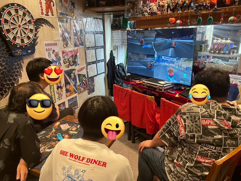 The_Family_FOX's tweet image. 明日も毎週木曜日に恒例の
#Familyカード交流会開催😎

最近は #Switch1 #Switch2
や　#ボードゲーム　などで
遊ぶ　#Familyゲーム交流会
も同時開催して楽しんでま😂

#ユニアリ　#ポケモン 
#DBFW #ワンピース
#マリオカートワールド 
#大乱闘スマッシュブラザーズ