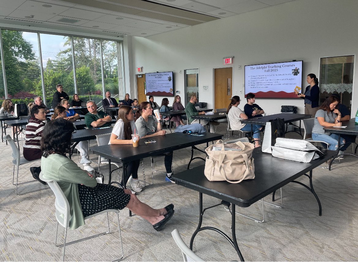 Suzy Moeller tweet media