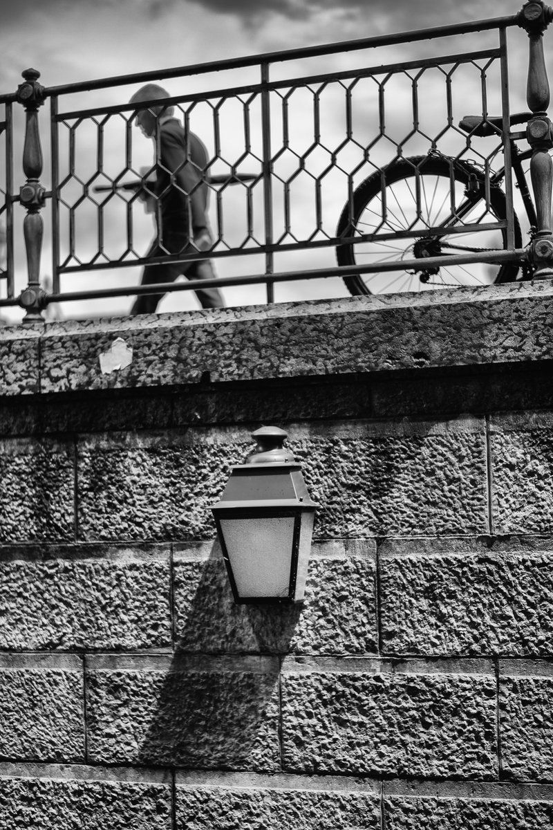 Geneva, June 2025

Copyright Kieron Beard
#streetphotography #leica