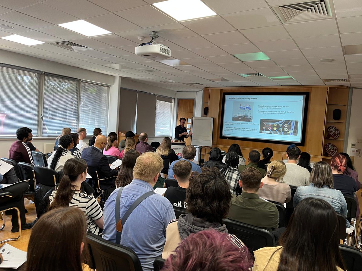 We've just started day two of our Shimadzu Training days is focussed on HPLC/UHPLC - great turnout!
#HPLC #UHPLC #chromatography #training
