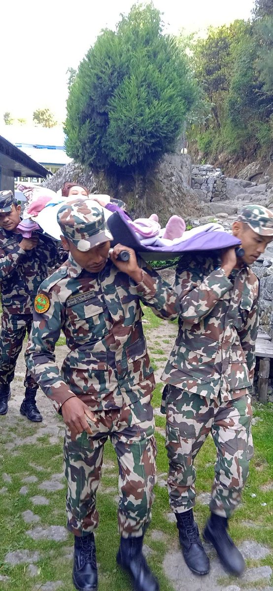 Nepali Army (@nepaliarmyhq) on Twitter photo рд╕реЛрд▓реБрдЦреБрдореНрдмреБ, рдЦреБрдореНрдмреБ рдкрд╛рд╕рд╛рдЩреНрдЧрд▓реНрд╣рд╛рдореБ-рей рдирд┐рд╡рд╛рд╕реА рейреж рд╡рд░реНрд╖реАрдпрд╛ рдорд╣рд┐рд▓рд╛рдХреЛ рд╕реНрд╡рд╛рд╕реНрдереНрдпрдорд╛ рд╕рдорд╕реНрдпрд╛ рдЖрдПрдХреЛрд▓реЗ рднрдЧрд╡рддреА рдкреНрд░рд╕рд╛рдж рдЧреБрд▓реНрдордХреЛ рд╕реБрд░рдХреНрд╖рд╛ рдкреЛрд╖реНрдЯ рдордЮреНрдЬреЛ рд░ рд▓реБрдХреНрд▓рд╛рдмрд╛рдЯ рдЦрдЯрд┐рдПрдХреЛ рдЯреЛрд▓реАрд▓реЗ рдкреНрд░рд╛рдердорд┐рдХ рдЙрдкрдЪрд╛рд░рдкрд╢реНрдЪрд╛рддреН рдЬреНрдпреЗрд╖реНрда реирео рдЧрддреЗ рд╕реНрдЯреНрд░реЗрдЪрд░рдорд╛ рдмреЛрдХреЗрд░ рдХрд░рд┐рдм резреж рдХрд┐.рдорд┐. рдЯрд╛рдврд╛ рд░рд╣реЗрдХреЛ рд▓реБрдХреНрд▓рд╛ рдЕрд╕реНрдкрддрд╛рд▓рд╕рдореНрдо рдкреБрд░реНтАНрдпрд╛рдЙрди рд╕рд╣рдпреЛрдЧ рдЧрд░реЗрдХреЛ рдЫ ред рд╕реЛрд▓реБрдЦреБрдореНрдмреБ, рдЦреБрдореНрдмреБ рдкрд╛рд╕рд╛рдЩреНрдЧрд▓реНрд╣рд╛рдореБ-рей рдирд┐рд╡рд╛рд╕реА рейреж рд╡рд░реНрд╖реАрдпрд╛ рдорд╣рд┐рд▓рд╛рдХреЛ рд╕реНрд╡рд╛рд╕реНрдереНрдпрдорд╛ рд╕рдорд╕реНрдпрд╛ рдЖрдПрдХреЛрд▓реЗ рднрдЧрд╡рддреА рдкреНрд░рд╕рд╛рдж рдЧреБрд▓реНрдордХреЛ рд╕реБрд░рдХреНрд╖рд╛ рдкреЛрд╖реНрдЯ рдордЮреНрдЬреЛ рд░ рд▓реБрдХреНрд▓рд╛рдмрд╛рдЯ рдЦрдЯрд┐рдПрдХреЛ рдЯреЛрд▓реАрд▓реЗ рдкреНрд░рд╛рдердорд┐рдХ рдЙрдкрдЪрд╛рд░рдкрд╢реНрдЪрд╛рддреН рдЬреНрдпреЗрд╖реНрда реирео рдЧрддреЗ рд╕реНрдЯреНрд░реЗрдЪрд░рдорд╛ рдмреЛрдХреЗрд░ рдХрд░рд┐рдм резреж рдХрд┐.рдорд┐. рдЯрд╛рдврд╛ рд░рд╣реЗрдХреЛ рд▓реБрдХреНрд▓рд╛ рдЕрд╕реНрдкрддрд╛рд▓рд╕рдореНрдо рдкреБрд░реНтАНрдпрд╛рдЙрди рд╕рд╣рдпреЛрдЧ рдЧрд░реЗрдХреЛ рдЫ ред