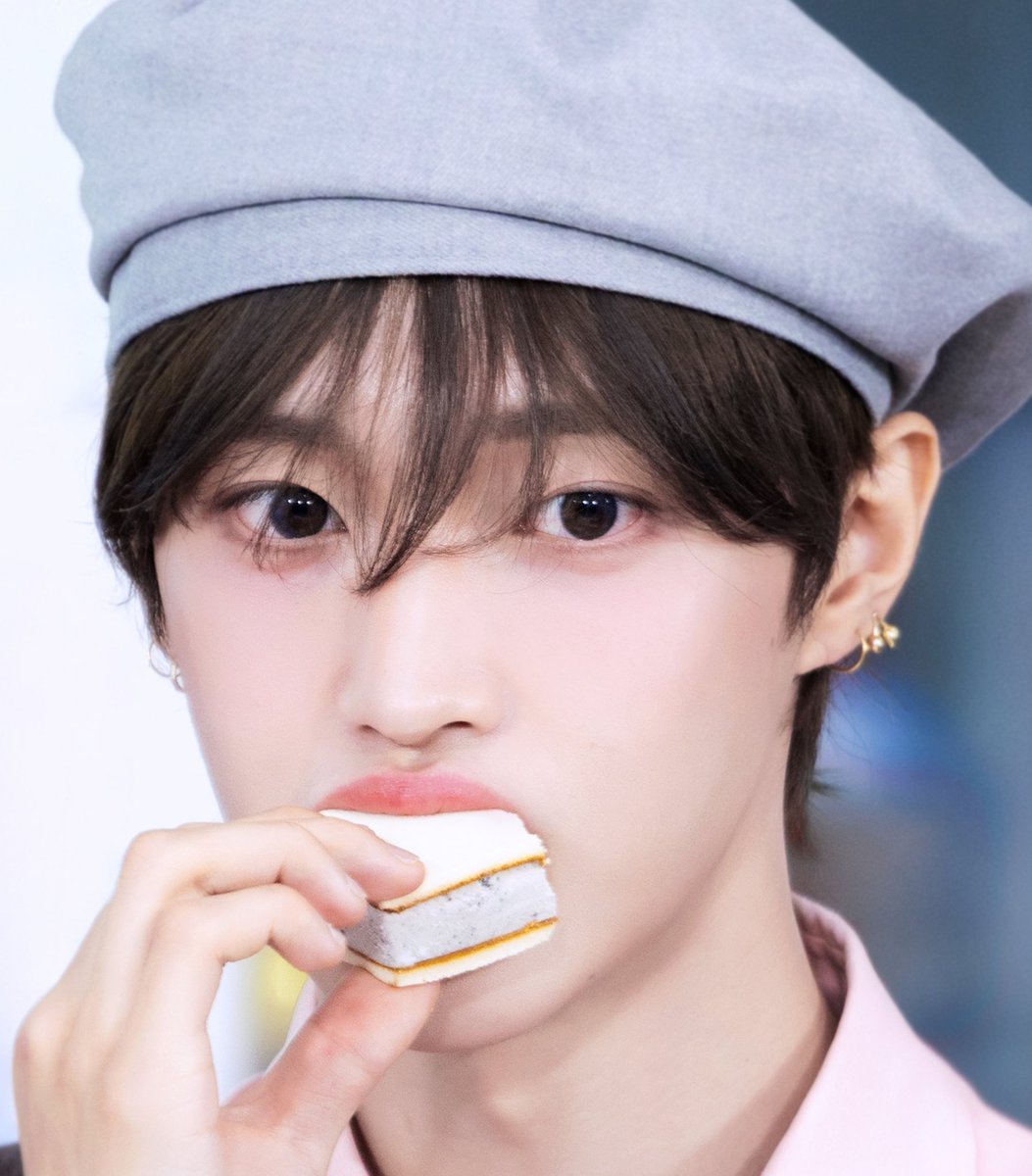 chrryever's tweet photo. 아아 ... https://t.co/WcOiHJShWu