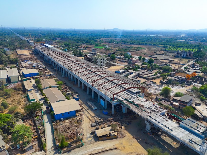 RailAnalysis's tweet photo. #BulletTrain #Station Update: #NHSRCL steadily advancing #construction work at #Vapi and #Virar stations
Read more: https://t.co/1Za6W4gWqI
@nhsrcl
#Slabcasting #Infrastructure #Bullettraincorridor #Mumbaiahmedabad #HSR #Highspeedrail #MAHSR #Stations #Railanalysis https://t.co/XcM1vM1QPM