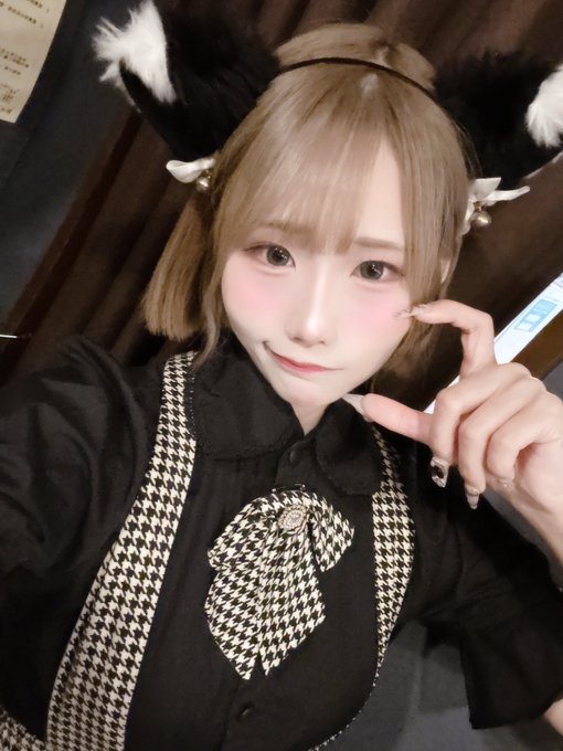 猫耳ゴシックメイド喫茶【MERCI】（めるしー）