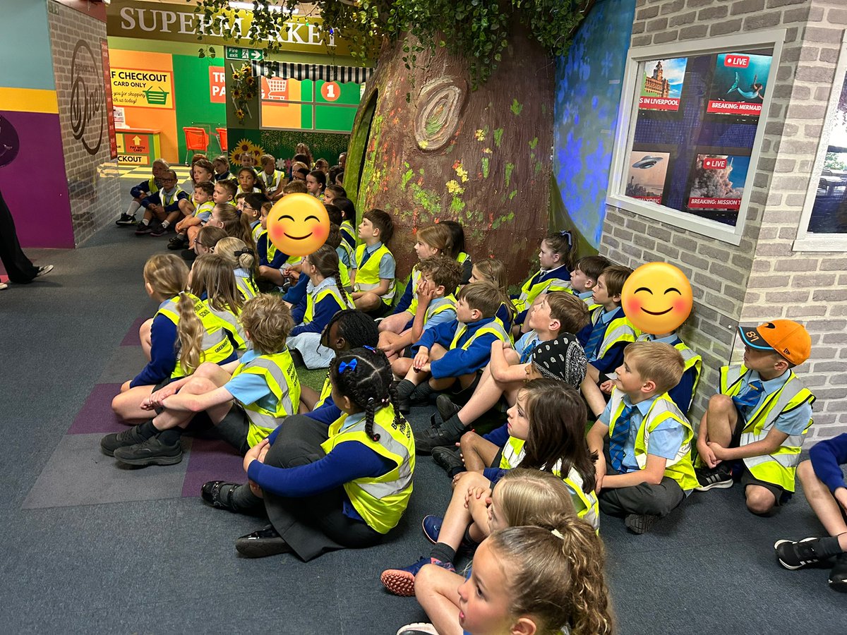 We have arrived at <a href="/imaginethatliv/">Imaginethatliverpool</a> and are ready for a day of fun <a href="/Broadoak_PS/">Broadoak PS</a>
