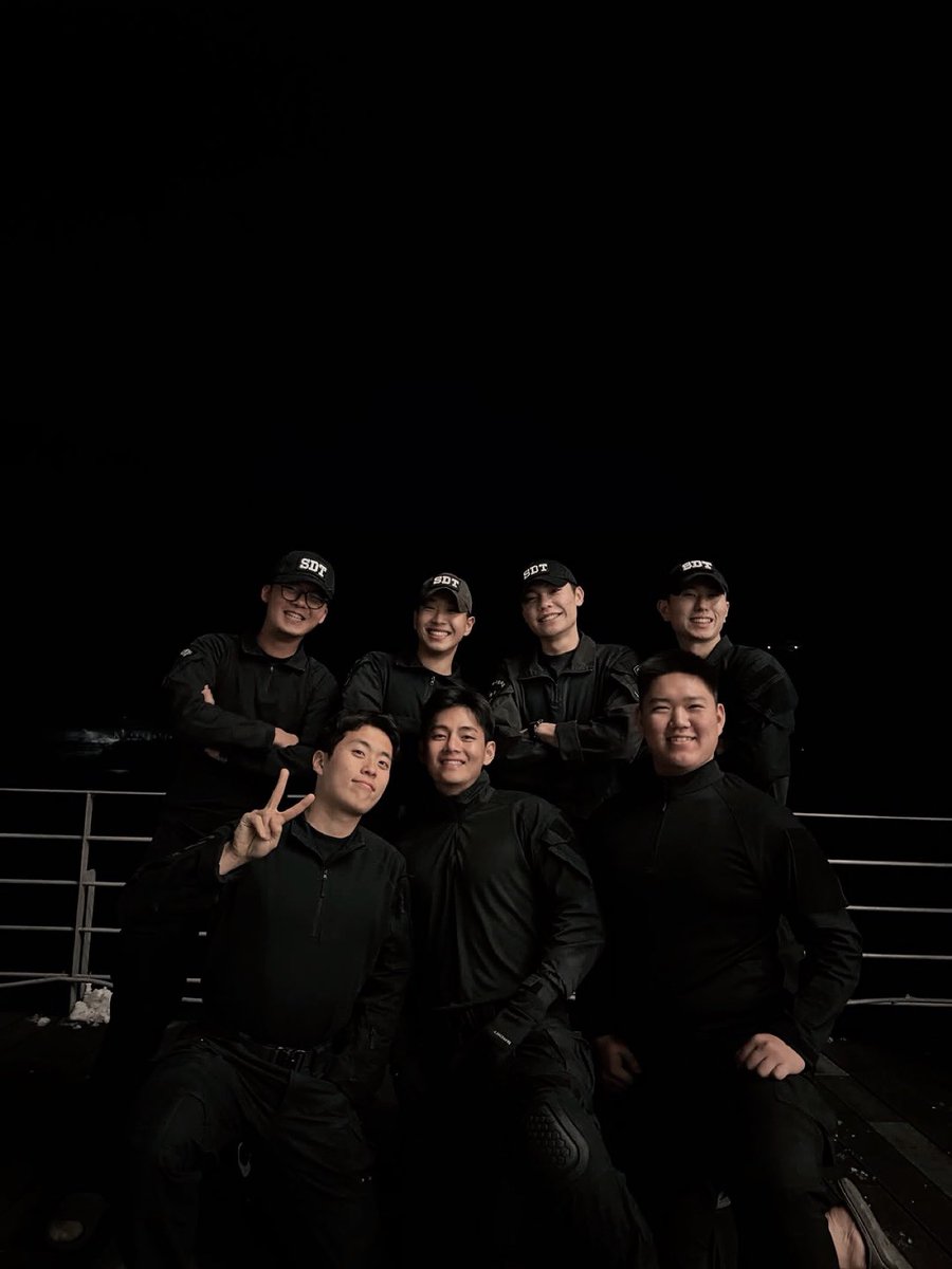 Happiness look good on us, doesn’t it?