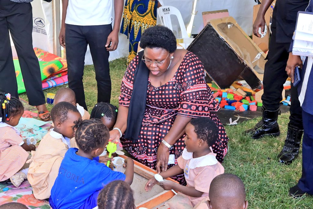 Kyobe Sarah. N (@kyobesarah) on Twitter photo Hon. <a href="/MorikuJoyce/">Dr. Joyce Moriku Kaducu, PhD</a> tour the
stalls with the games for children. <a href="/Educ_SportsUg/">Ministry of Education and Sports - Uganda</a> <a href="/UNICEFUganda/">UNICEF Uganda</a> <a href="/EUinUG/">EU in Uganda</a> <a href="/GovUganda/">Government of Uganda</a>
#UgPlayDay | #ChoosePlayEveryDay | #IDOP2025 Hon. <a href="/MorikuJoyce/">Dr. Joyce Moriku Kaducu, PhD</a> tour the
stalls with the games for children. <a href="/Educ_SportsUg/">Ministry of Education and Sports - Uganda</a> <a href="/UNICEFUganda/">UNICEF Uganda</a> <a href="/EUinUG/">EU in Uganda</a> <a href="/GovUganda/">Government of Uganda</a>
#UgPlayDay | #ChoosePlayEveryDay | #IDOP2025