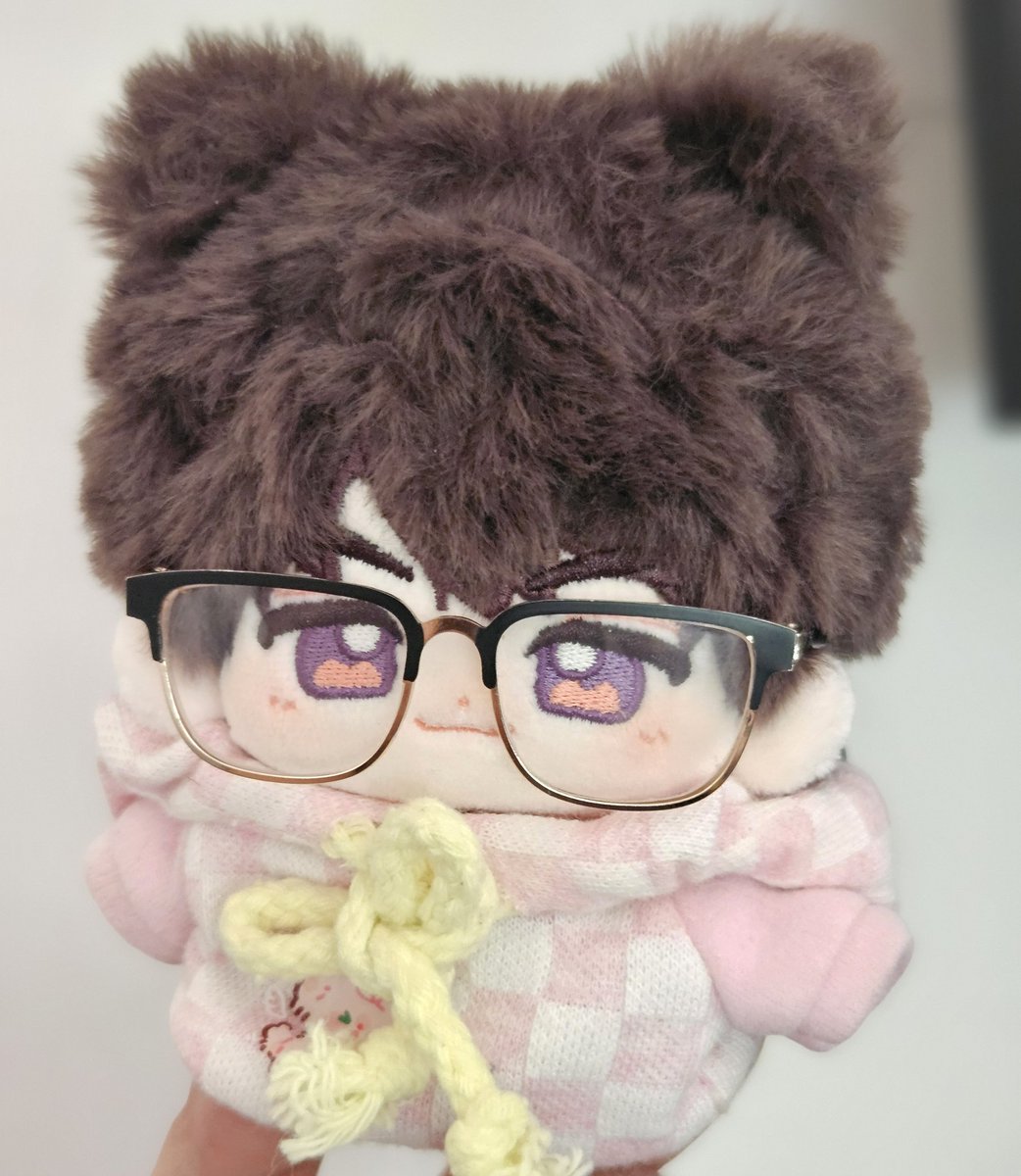 universe319's tweet image. 别太可爱了……吃了你