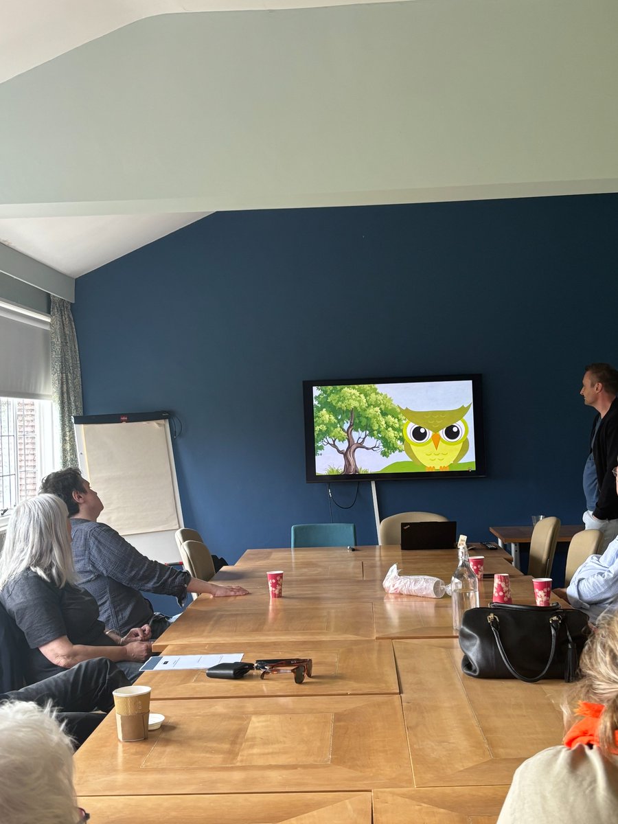 Wonderful session on political disagreement yesterday at Winterbourne House and Garden with Jeremy Williams! Our last workshop this year. We’ll be back in February 2026 with new speakers and new topics! #philosophyforeveryone #philosophymatters <a href="/winterbournehg/">Winterbourne HG</a> <a href="/RIPhilo/">The Royal Institute of Philosophy</a>
