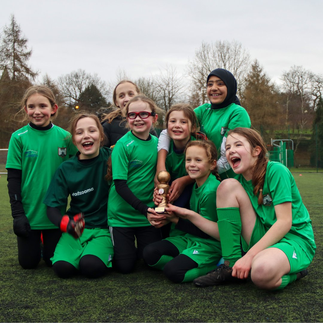 Good luck to Middleton Primary and Coddington Primary representing Nottingham Forest at today’s #PLPrimaryStars Football Tournament at Molineux Stadium ⚽️

#NFFC