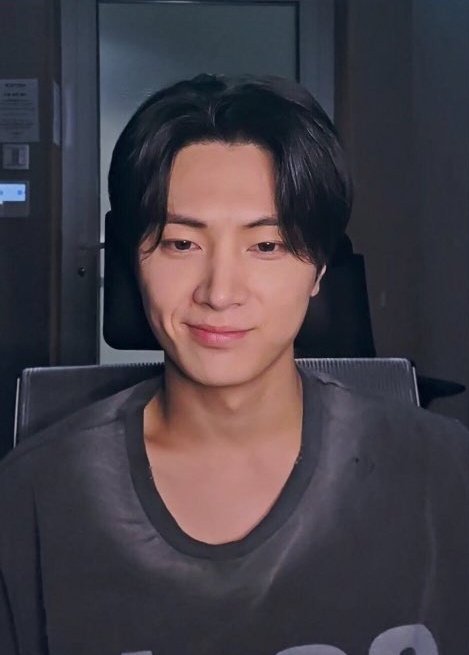 Jaywonhugs's tweet image. a whole translation of jay saying that we must not give up our dreams and enhypen will always be there for us 🥹🤍