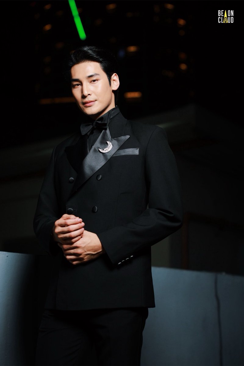 Babybee140's tweet photo. ปรากฏการณ์ใหม่ของซีรีส์ไทย ซีรีส์เกย์เรื่องแรกที่รวมพระเอกช่องดังไว้ในเรื่องเดียว 

สน ยุกต์ ->พระเอกช่อง 5
ยูโร ยศวรรธน์->พระเอกช่อง 7
โอบ โอบนิธิ->พระเอกช่องวัน 31
อาโป ณัฐวิญญ์->พระเอกช่อง 3

#ShinePressCon #ShineTheSeries #BeOnCloud 
#WeTVOriginal #Ch7HD #TEROEntertainment https://t.co/em06brlFhY