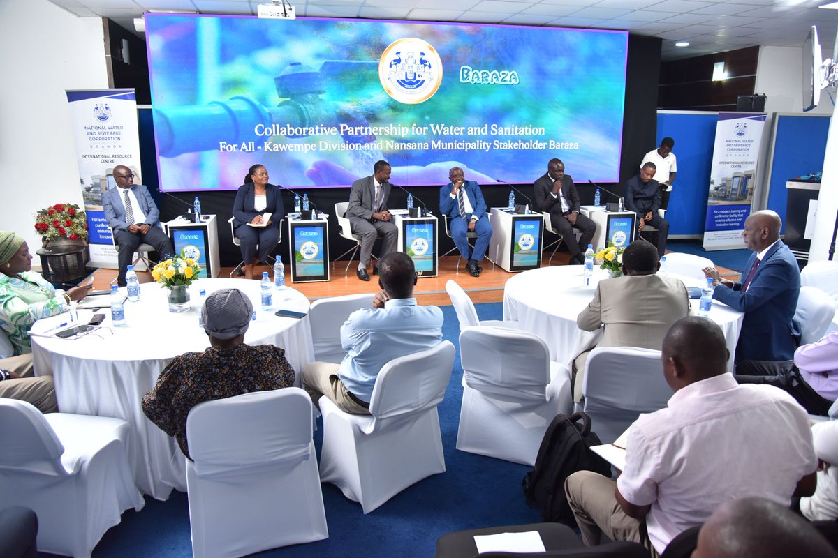 Feedback from our customers helps us to improve and do better.

Today, we are listening + taking feedback from our customers in Kawempe-Nansana Municipality at the #NwscBaraza 

Plans are underway to address the water supply challenges in Nansana + Kawempe Municipalities <a href="/NWSCMD/">Dr. Silver Mugisha</a>