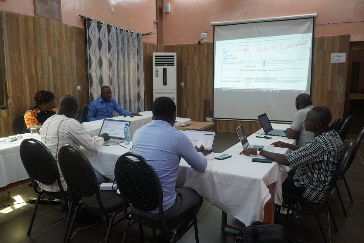 Onehealthbf's tweet photo. Manga, 11 juin 2025. L’atelier de paramétrage des formulaires de la Surveillance Basée sur les Évènements (SBE) se poursuit. Objectif : adapter les outils à la plateforme One Health pour un système d’alerte précoce plus efficace. https://t.co/htMWBEINtA