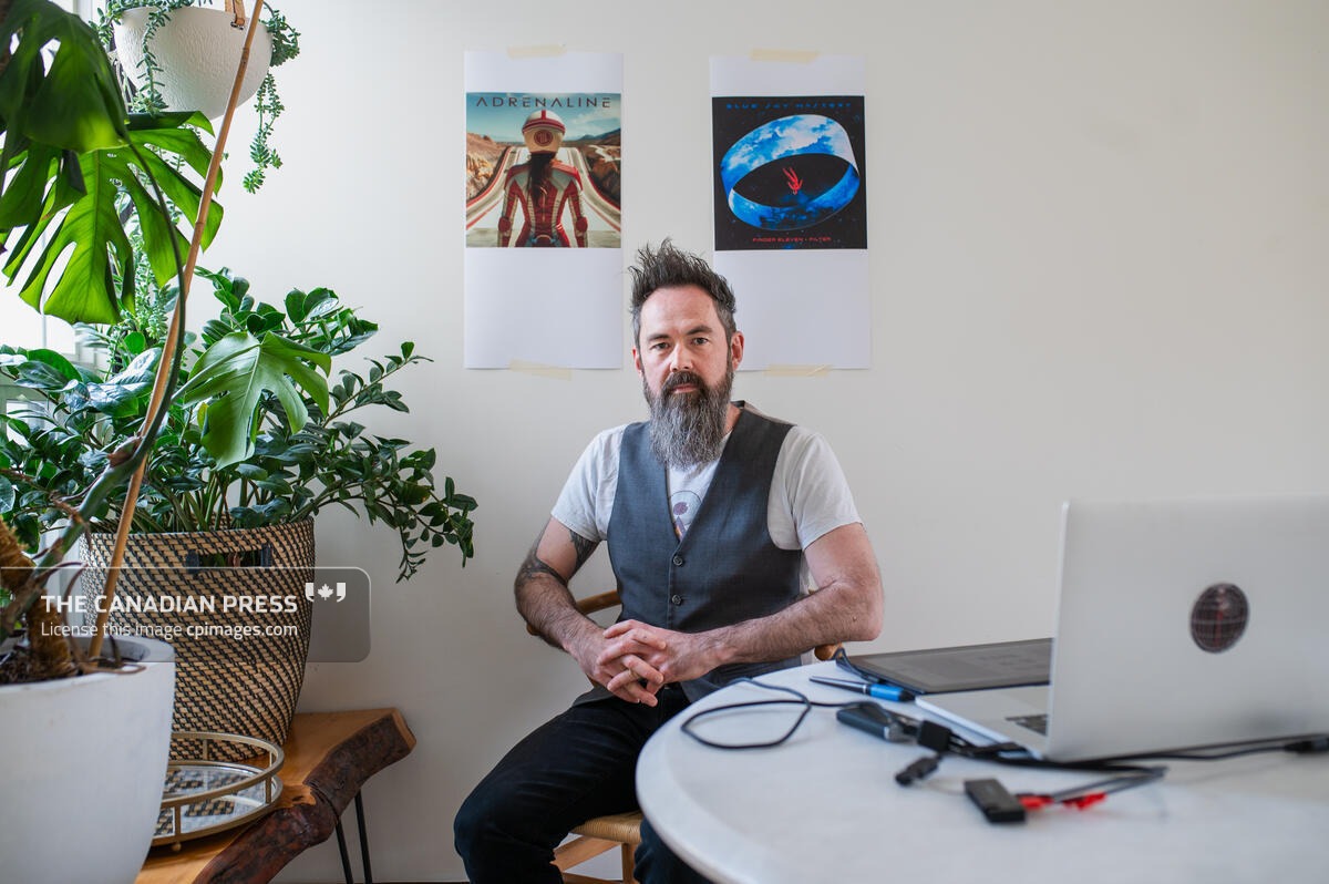 Musicians used to rely on graphic artists to make their album covers, but as generative AI technology advances, many are taking that power into their own hands.

My look at the effects of AI rippling through the music industry:
thecanadianpressnews.ca/entertainment/…