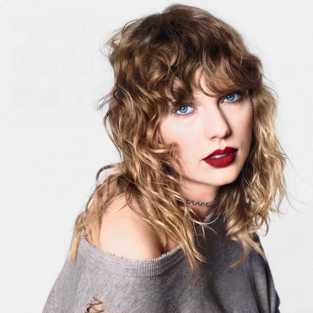 spotify_data's tweet image. .@taylorswift13 extends her record as the female artist with the most songs exceeding 900 million streams on Spotify with 28 songs.
Only behind @theweeknd with 30 songs.