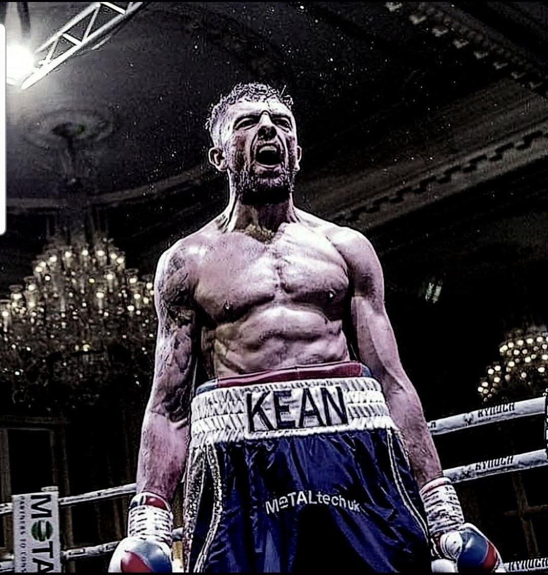KynochBoxing's tweet image. 10 DAYS π₯
He's back and ready to make a statement on June 21 at the Doubletree by Hilton.π₯
Paul Kean returns at 'Clash of the Celts' and knows a good performance puts him firmly back into the title mix.π₯
Tickets available direct from Paul.π
#boxing #kynochboxing