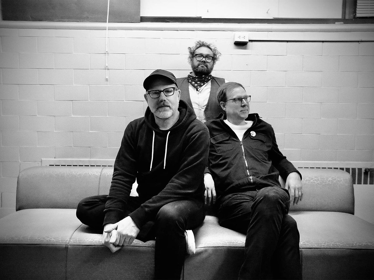 New vinyl: Milwaukee's The Hallelujah Ward's first LP and more dlvr.it/TLHxtX