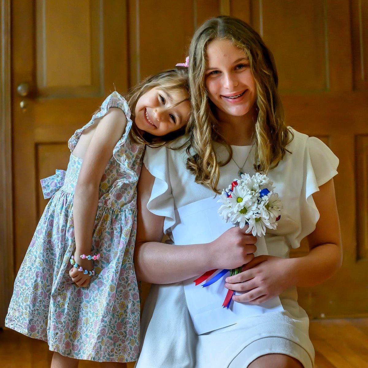 Last week, we gathered in Weinmann Auditorium to bid farewell to the 5th-grade class as they "sauntered" their way into their Middle School journey next year. The 5th-grade families enjoyed hearing how close and mighty this Country Day class is - we cannot wait to see all they