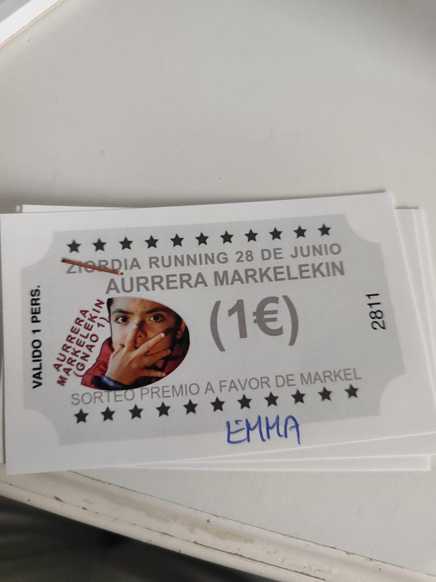 Emma mi hija ya he pedido sus boletos de Markel para el sorteo de Ziordia., y tú todavía sin pedir!!.... Nos quedan unos 300 para llegar al objetivo, dos semanas y media tienen la culpa!!