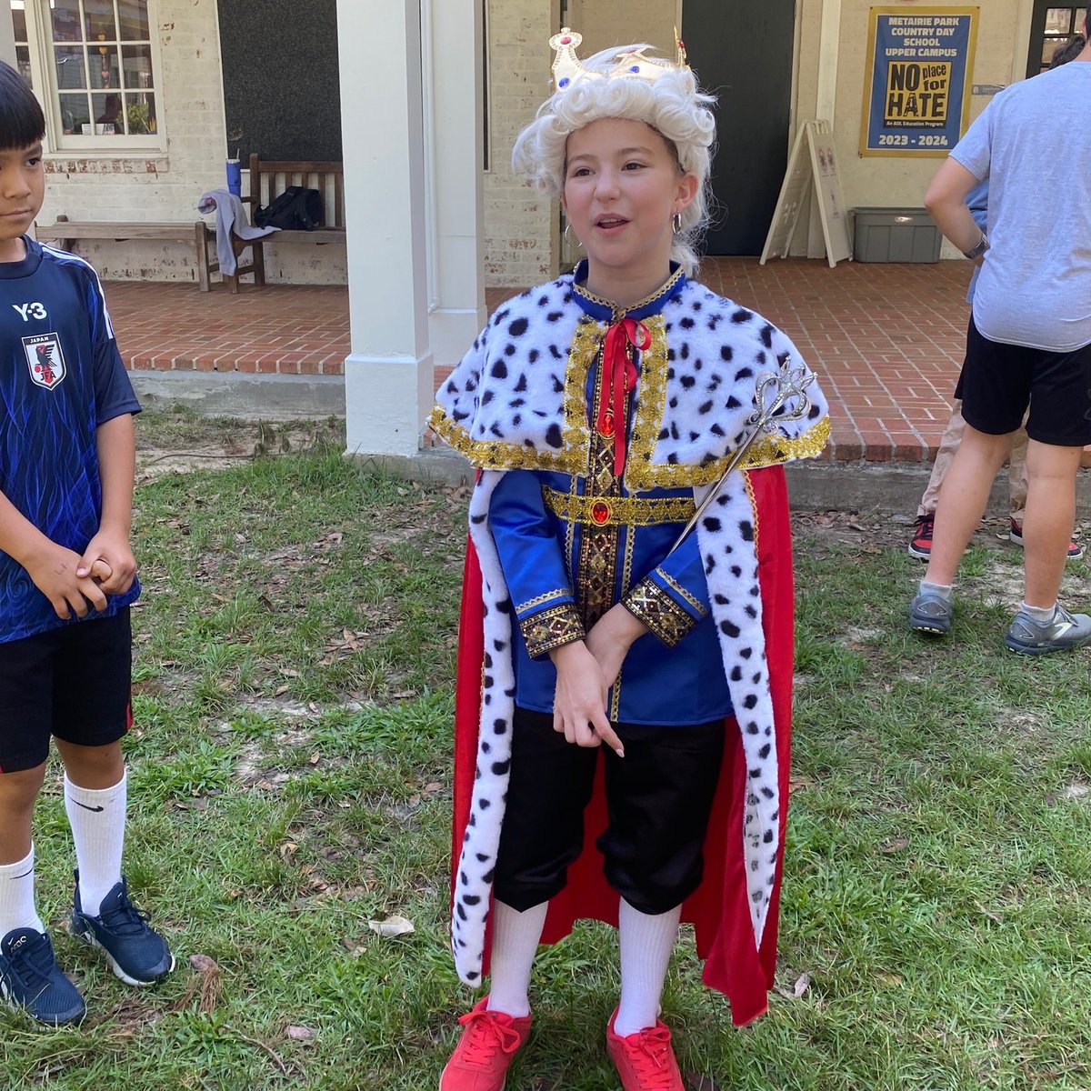 On May 13th, our talented 6th-grade students participated in the annual Living Wax Museum. Each student researched a historical figure from United States history, created a website, and developed a monologue. On the big day, the students dressed as their historical person and