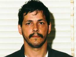 More pictures from the Marc Dutroux Case
1. An Marchal and Eefje Lambrecks 
2. Bernard Weinstein 
3. Marc Dutroux 
4. Marc Dutroux (2)
#truecrime #truecrimewithmom #podcaster #podcast #truecrimpodcast #marcdutroux #sabinedardenne