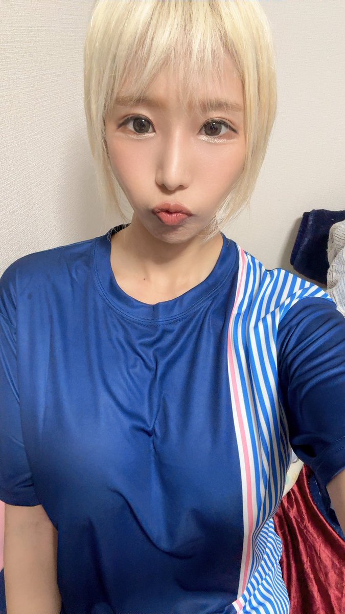 alice12191993's tweet photo. ローソン(՞ ◜.  ̫.◝՞) https://t.co/2P31ewAmvu
