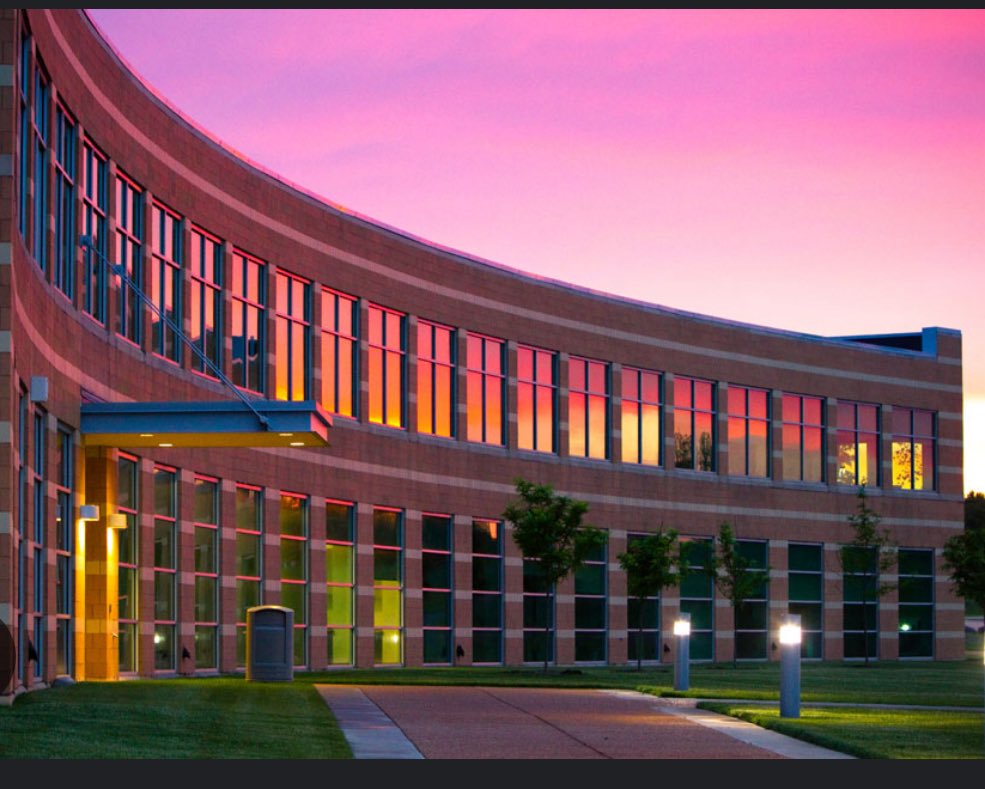 SCCougsSoftball's tweet image. Who wants in? 37 wins (most in school history)! Myrtle Beach for spring break! Great campus location! Pitcher wanted to complete the roster. Scholarship money available! Transfer/portal don’t sleep on JUCO! #FocusOnUs @SoftballPortal DM us!