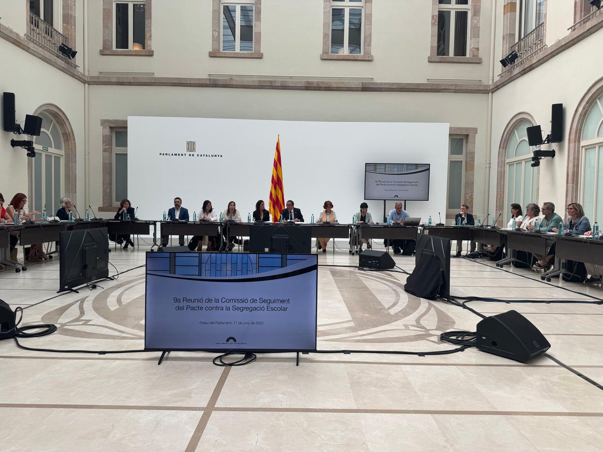 📢 Aquesta tarda, des de la FEUSOC assistim a la reunió de la Comissió de seguiment del Pacte contra la Segregació Escolar al Parlament de Catalunya.
Reafirmem el nostre compromís amb una educació inclusiva i amb igualtat d’oportunitats per a tot l’alumnat.