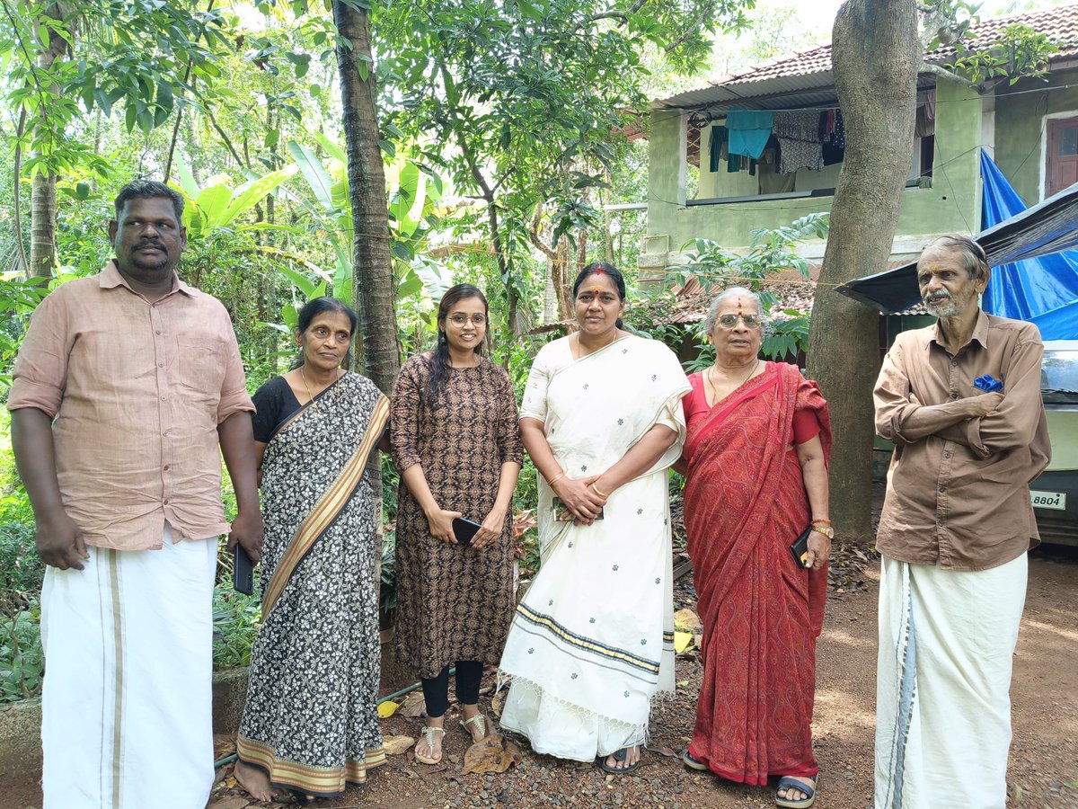 Sobha Surendran (@sobhabjp) on Twitter photo เดจเดฟเดฒเดฎเตเดชเตเดฐเต เดเดจเตเดจเต เดเตเตพเดเตเดเตเดฎเตเดชเตเตพ เดจเดฎเตเดฎเตเดเต เดฎเดจเดธเตเดธเดฟเตฝ เดเดฑเตเดฑเดตเตเด เดเดฆเตเดฏเด เดคเตเดณเดฟเดฏเตเดจเตเดจ เดฐเดฃเตเดเต เดชเตเดฐเตเดเดณเตเดฃเตเดเต.
เดธเตเดตเตผเดเตเดเตเดฏ เดญเดฐเดคเตเดเตเดเดจเตเด, เด
เดฆเตเดฆเตเดนเดคเตเดคเดฟเดจเตเดฑเต เดฎเดเตป
เดธเตเดตเตผเดเตเดเตเดฏ เดฆเตเตผเดเตเดเดพเดฆเดพเดธเตเด.!
เดเดจเตเดจเต เดธเตเดต:เดญเดฐเดคเตเดเตเดเดจเตเดฑเต เดธเดนเตเดฆเดฐเดจเตเดฑเต เดเตเดเตเดเดฌเดคเตเดคเตเดเตเดชเตเดชเด เดเตเดฑเดเตเดเต เดจเดฟเดฎเดฟเดทเดเตเดเตพ เดเตเดฒเดตเดดเดฟเดเตเดเดพเตป เดเดดเดฟเดเตเดเต. เดจเดฟเดฒเดฎเตเดชเตเดฐเต เดเดจเตเดจเต เดเตเตพเดเตเดเตเดฎเตเดชเตเตพ เดจเดฎเตเดฎเตเดเต เดฎเดจเดธเตเดธเดฟเตฝ เดเดฑเตเดฑเดตเตเด เดเดฆเตเดฏเด เดคเตเดณเดฟเดฏเตเดจเตเดจ เดฐเดฃเตเดเต เดชเตเดฐเตเดเดณเตเดฃเตเดเต.
เดธเตเดตเตผเดเตเดเตเดฏ เดญเดฐเดคเตเดเตเดเดจเตเด, เด
เดฆเตเดฆเตเดนเดคเตเดคเดฟเดจเตเดฑเต เดฎเดเตป
เดธเตเดตเตผเดเตเดเตเดฏ เดฆเตเตผเดเตเดเดพเดฆเดพเดธเตเด.!
เดเดจเตเดจเต เดธเตเดต:เดญเดฐเดคเตเดเตเดเดจเตเดฑเต เดธเดนเตเดฆเดฐเดจเตเดฑเต เดเตเดเตเดเดฌเดคเตเดคเตเดเตเดชเตเดชเด เดเตเดฑเดเตเดเต เดจเดฟเดฎเดฟเดทเดเตเดเตพ เดเตเดฒเดตเดดเดฟเดเตเดเดพเตป เดเดดเดฟเดเตเดเต.