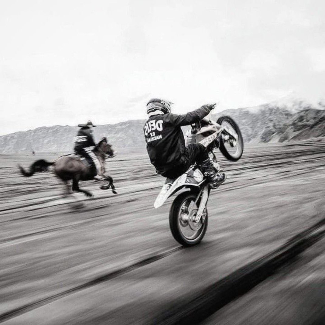 One quarter mile at a time.

Onward.

🟢🤝