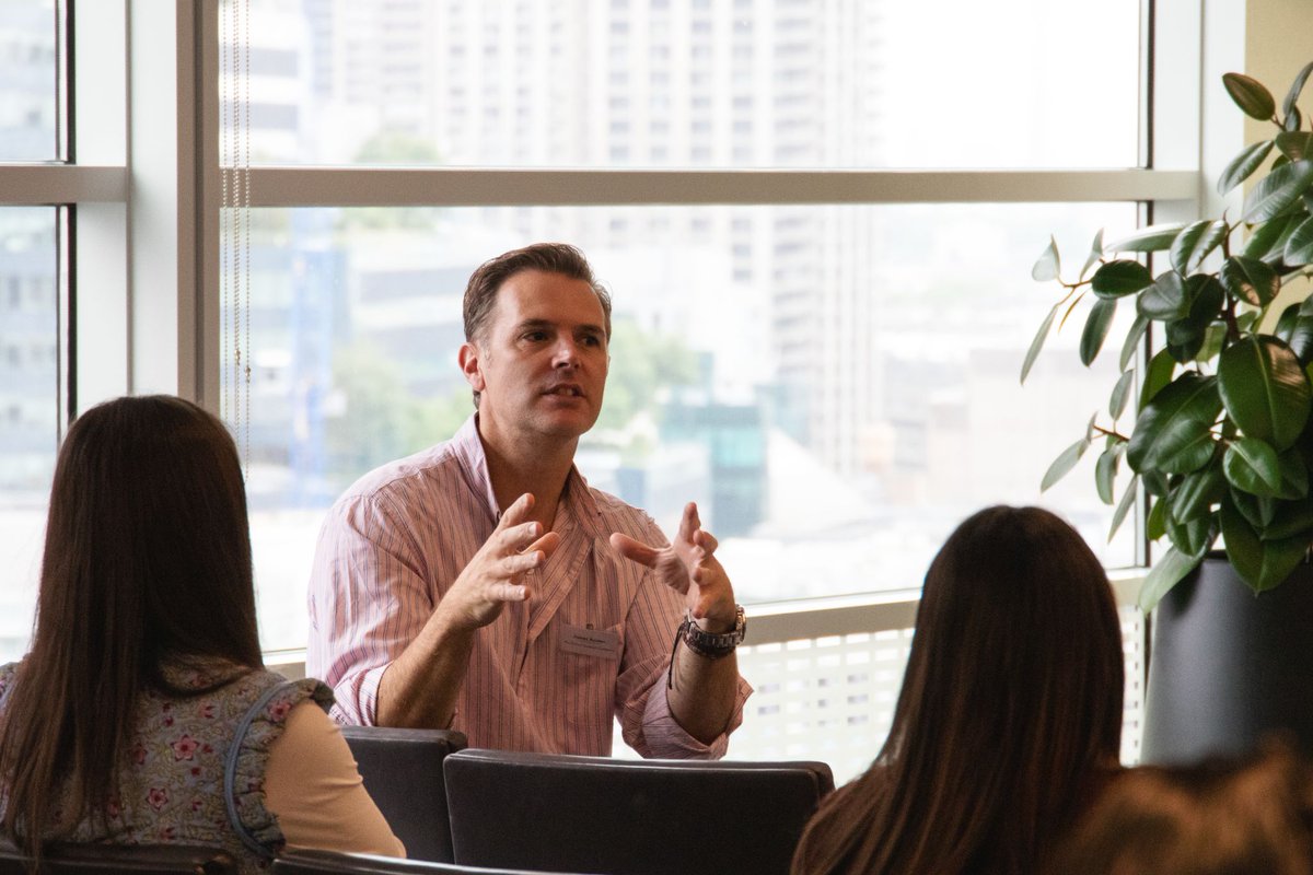 This morning, we explored how firms can build stronger, more authentic connections with the next generation of talent. 
 
We were joined by Steve Ward from <a href="/BB_comms/">Blackbridge Comms</a> and James Austen from <a href="/TSOCompany/">The School Outreach Company</a>, who shared practical insight into how school leavers view the world of work.